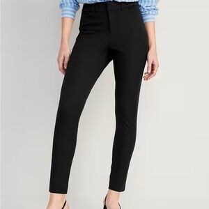 Old Navy Women's Black Skinny Pants